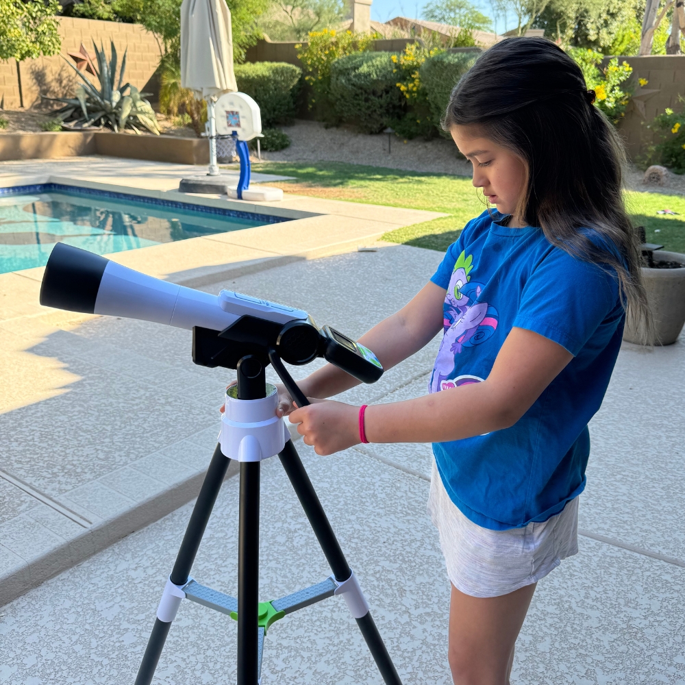 Leapfrog® Magic Adventures™ Telescope With Kid